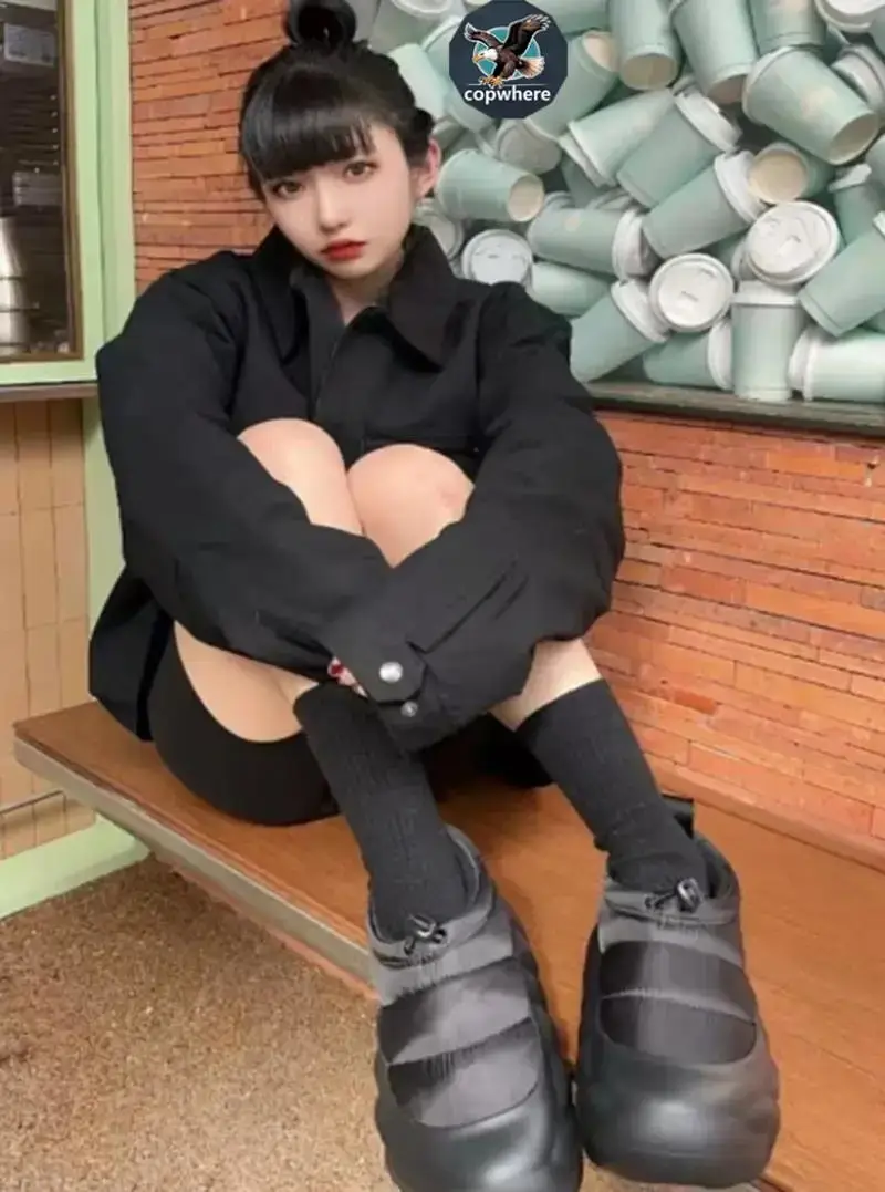 Crocs  Overpuff